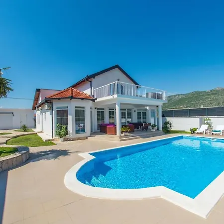 Villa Luxury Horizon *